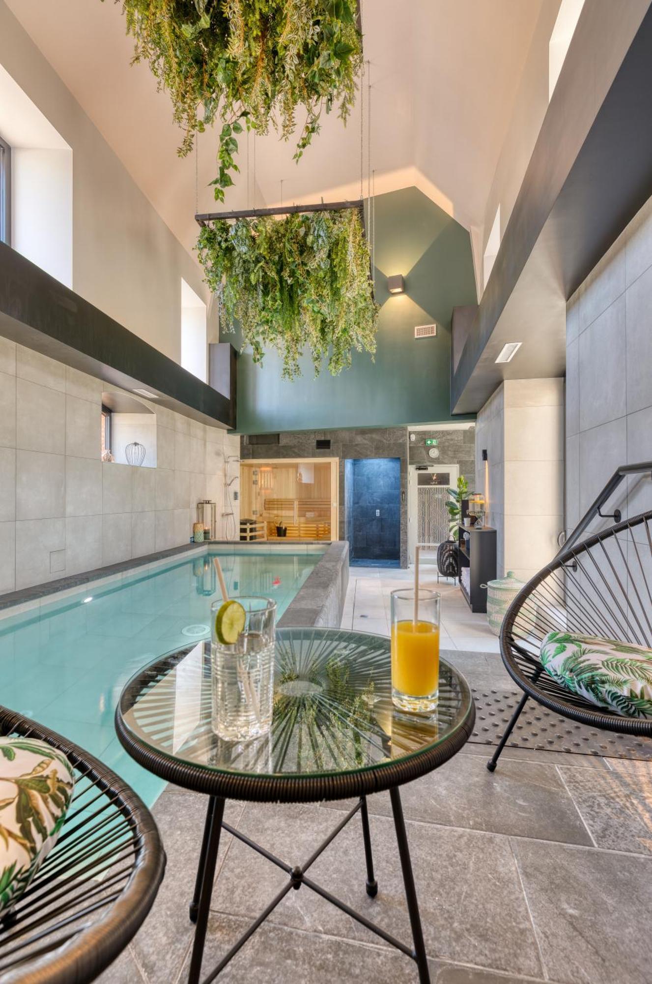 Brit Hotel Les Voyageurs Loudeac Ngoại thất bức ảnh